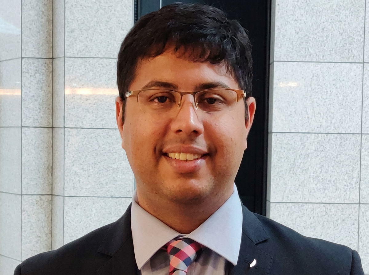 Dr. Vignesh Manohar